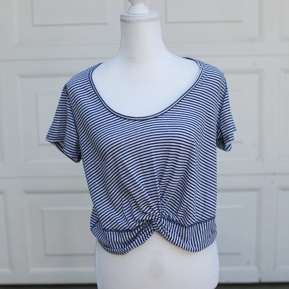 Abercrombie Knot-Front Striped Tee